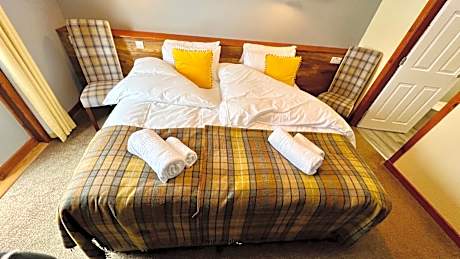 Superior Double or Twin Room with Terrace