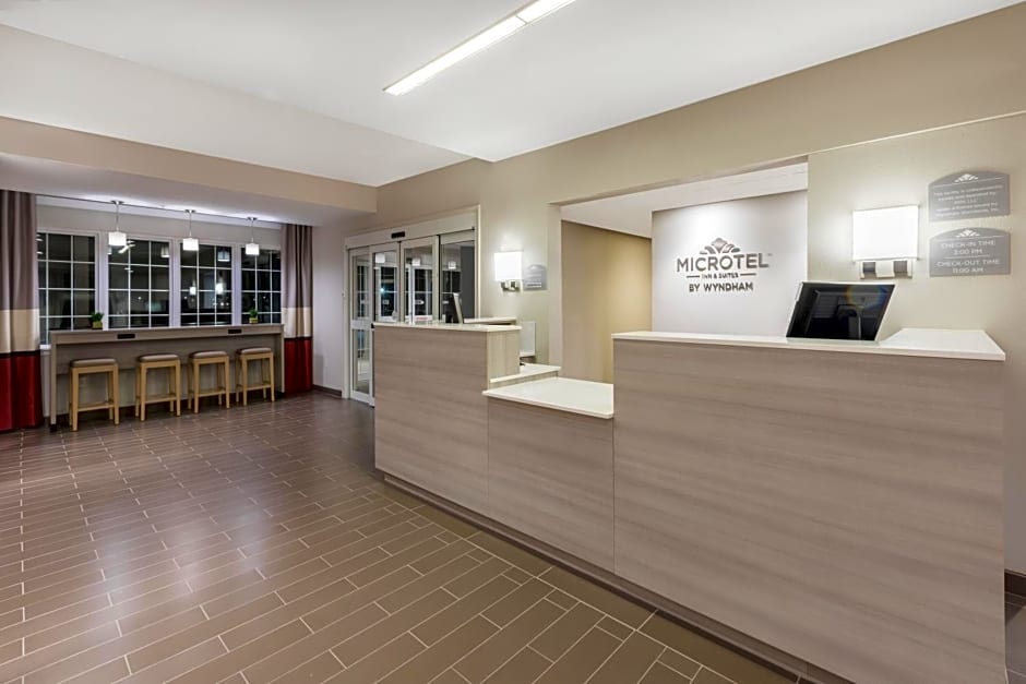 Microtel Inn & Suites by Wyndham Perry