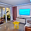 Seaflats Iate Plaza Hotel
