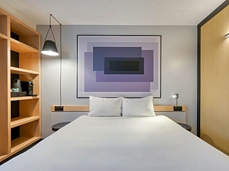Superior Room with Double bed and a single Sofa Bed