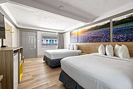 Double Room with Two Double Beds - Non-Smoking