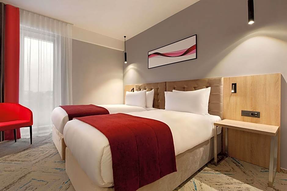 Ramada by Wyndham Targu Jiu