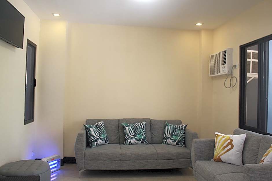 Babylon Oslob Coast Guesthouse