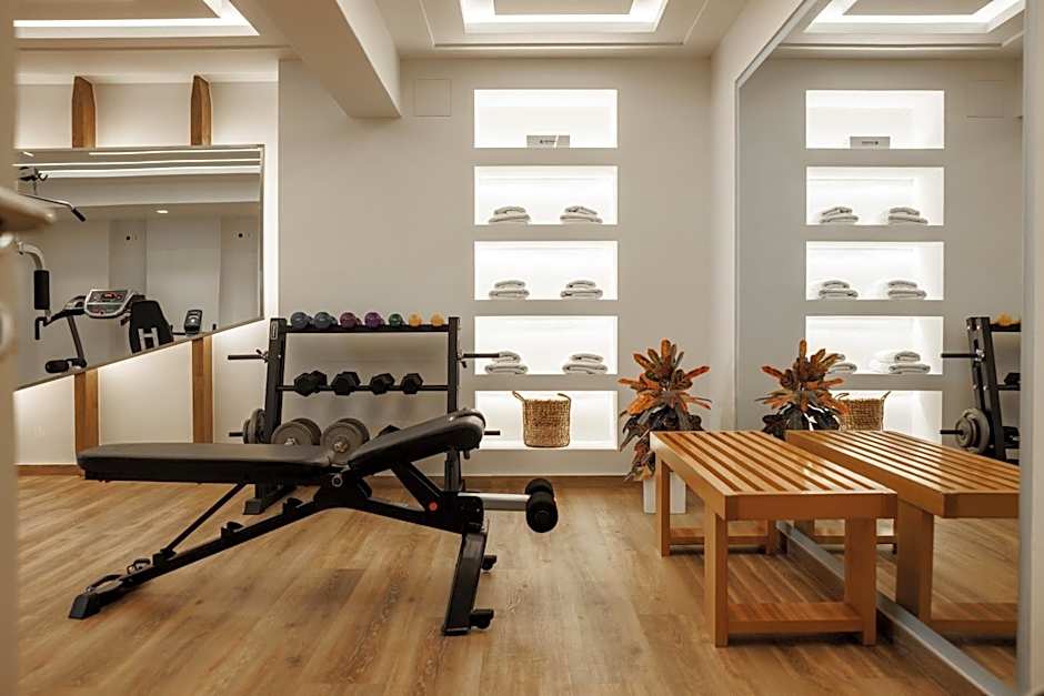 Iria Beach Art Hotel