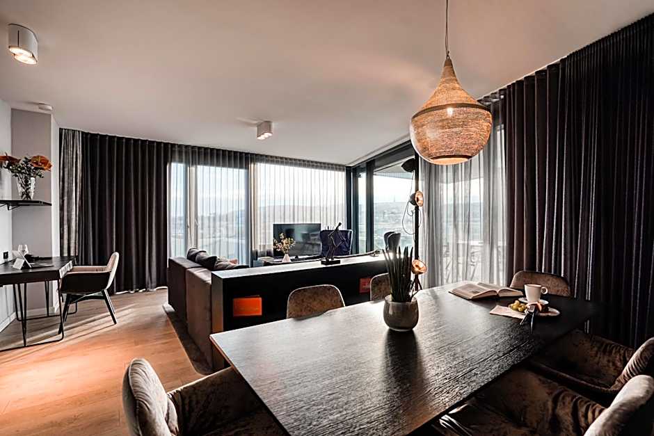 CLOUD No7 APARTMENTS - The Original