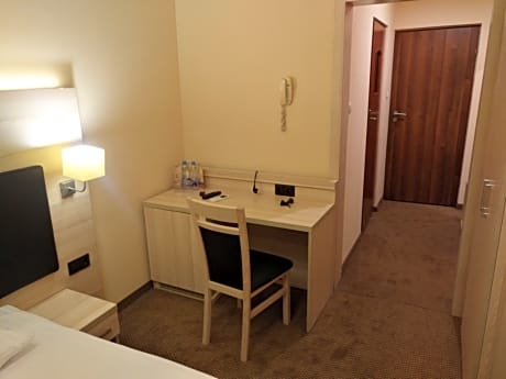 Twin Room - 2 Single beds