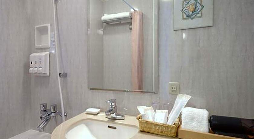 The Crest Hotel Kashiwa