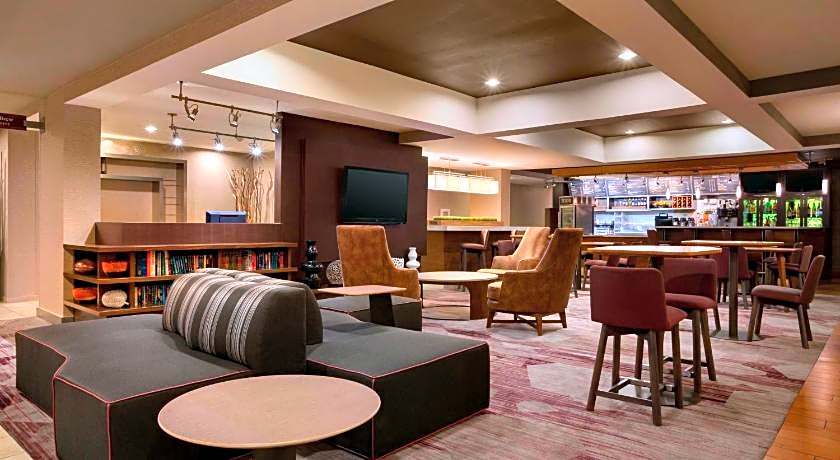 Courtyard by Marriott Champaign