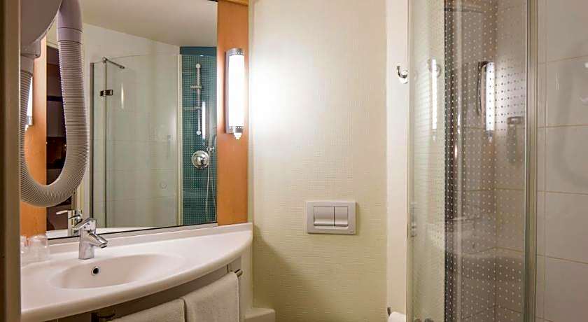 Ibis Constantine