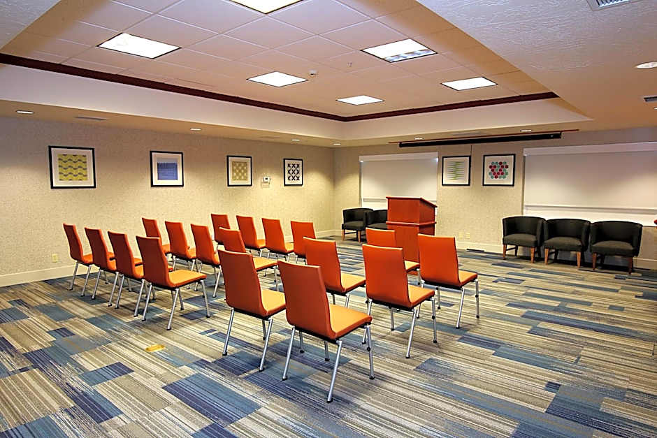 Holiday Inn Express Hotel & Suites Ashland By IHG
