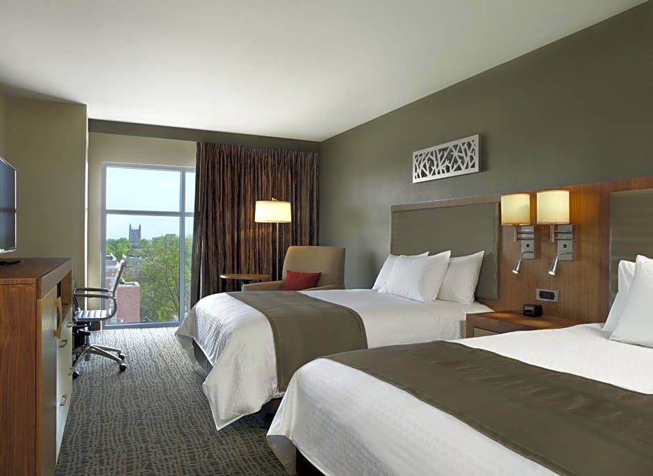 The Broadway Columbia - a DoubleTree by Hilton Hotel