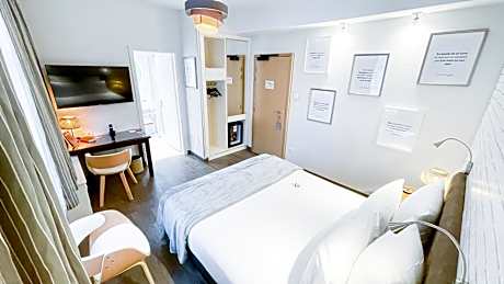 Comfort Double Room with Shower or Bath