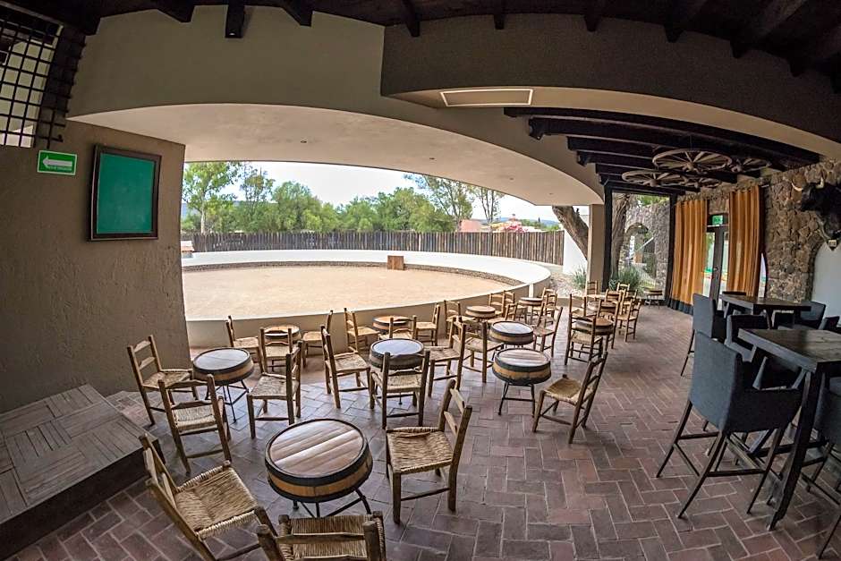 Collection O Hacienda El Salitre