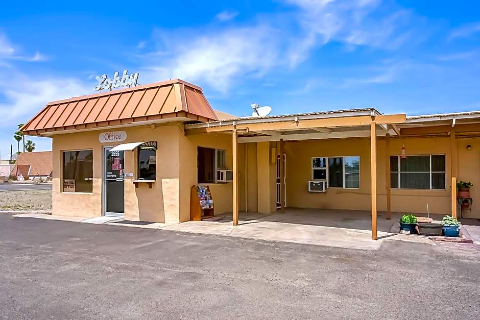 OYO Hotel Yuma AZ - I-8 US-95