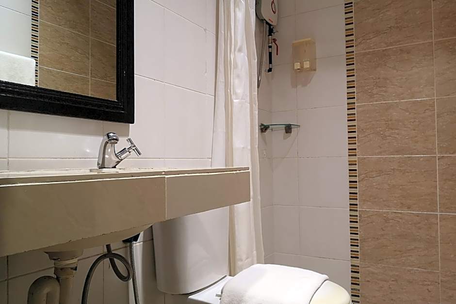 OYO 89908 Hotel Kensington