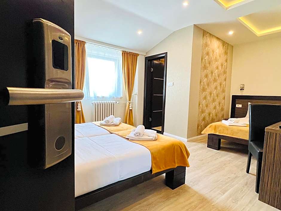 Side One Design Hotel Garni