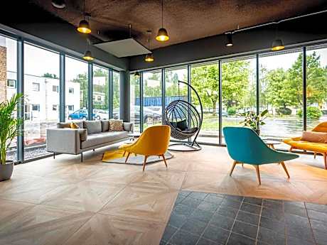 ibis Styles Valenciennes Petite Foret