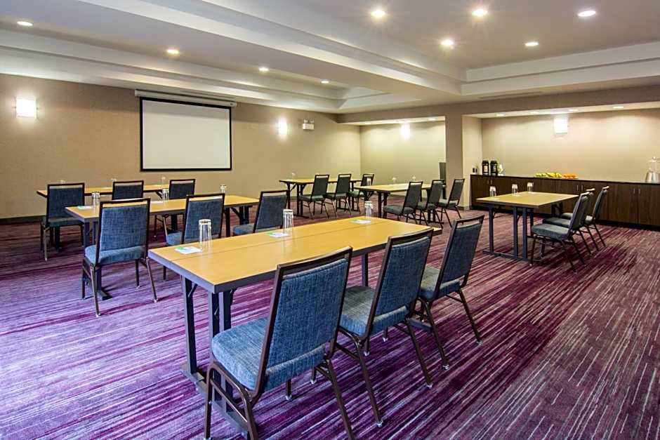 Courtyard by Marriott Clarksville