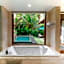 Legian Beach Hotel