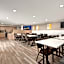 Days Inn by Wyndham Kelowna