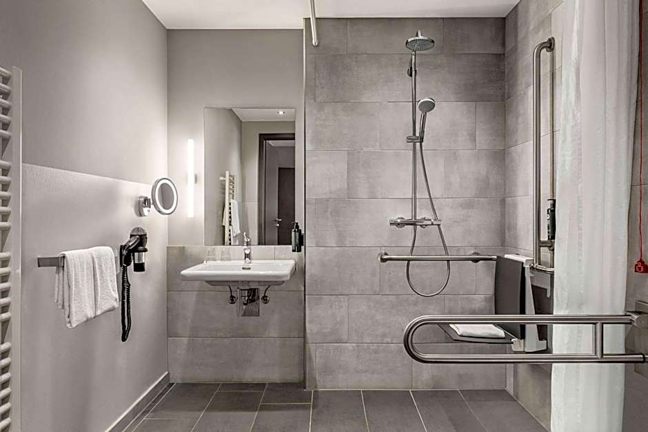 Vienna House Easy by Wyndham Bremen
