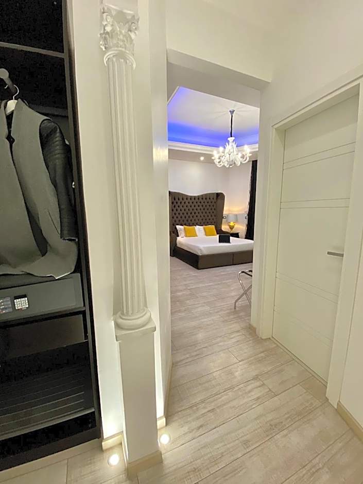 Escape Luxury Suite - CA Domus Collection