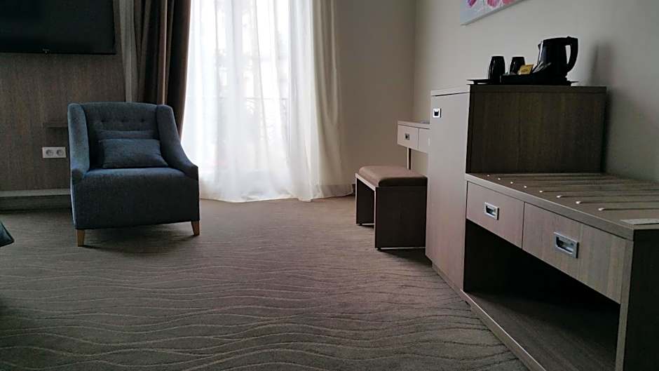 Brit Hotel de Grignan Vichy