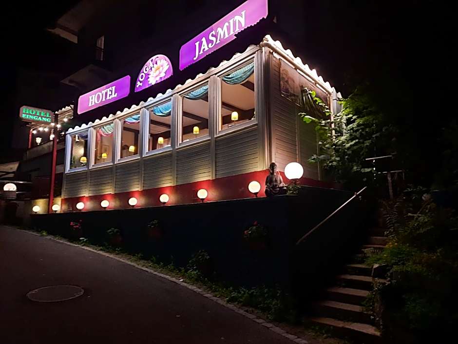 HOTEL YOGA JASMIN ehemals Hotel Eberhardt-Burghardt