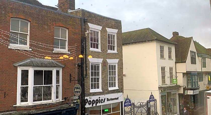 Pilgrims Hotel