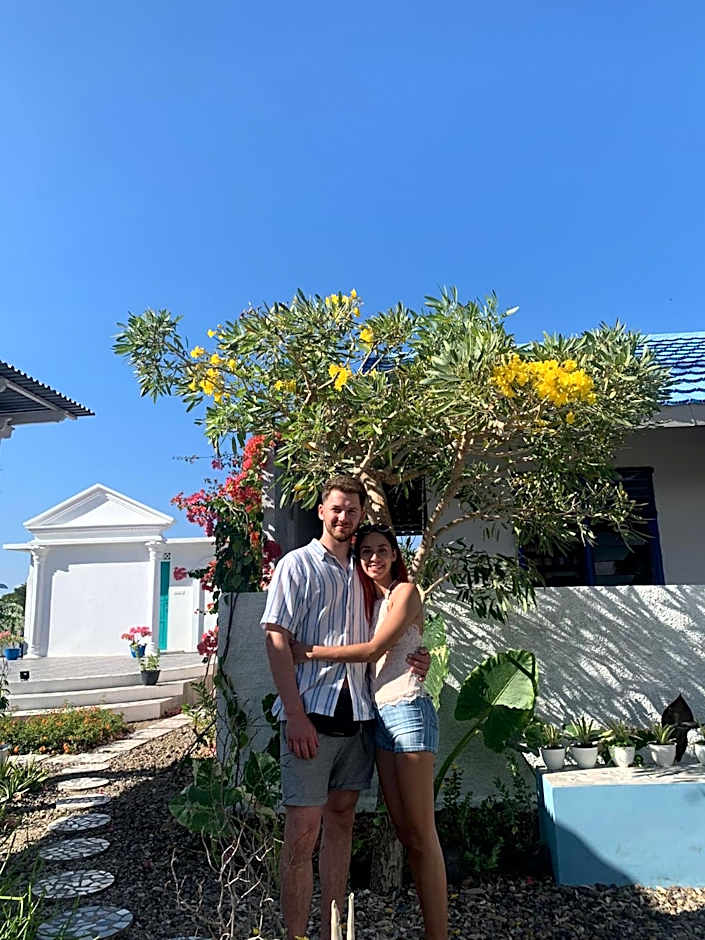 Anjo Maumere Hotel & Restaurant