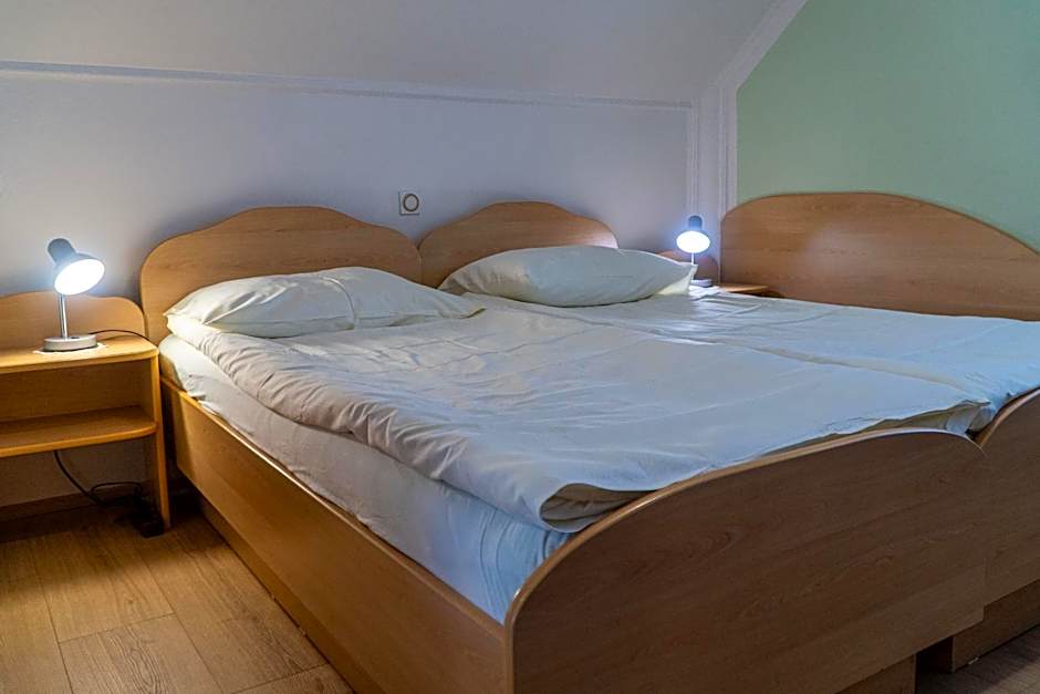 Rooms & Apartments Jana