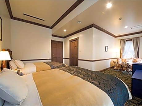 Quadruple Room - Above 13 Years Old Only