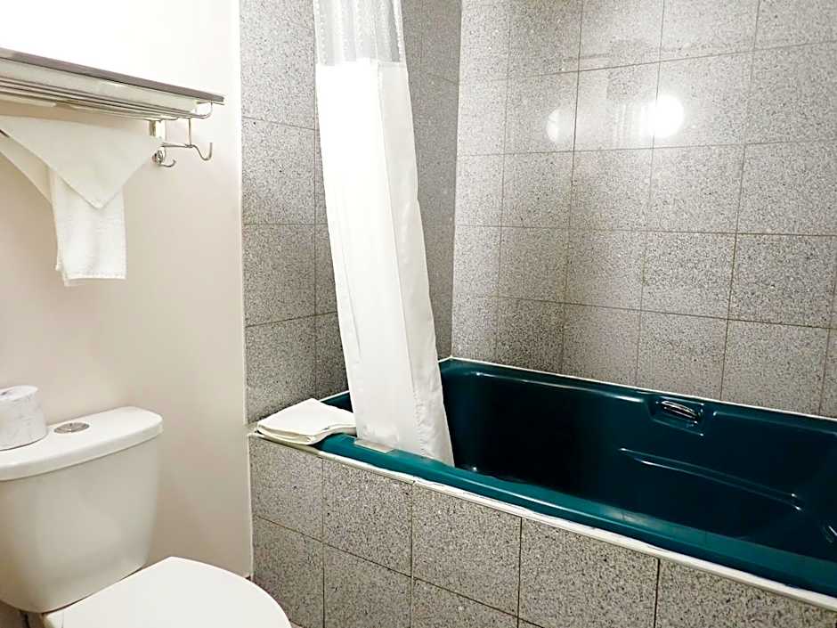 Days Inn by Wyndham Valemount