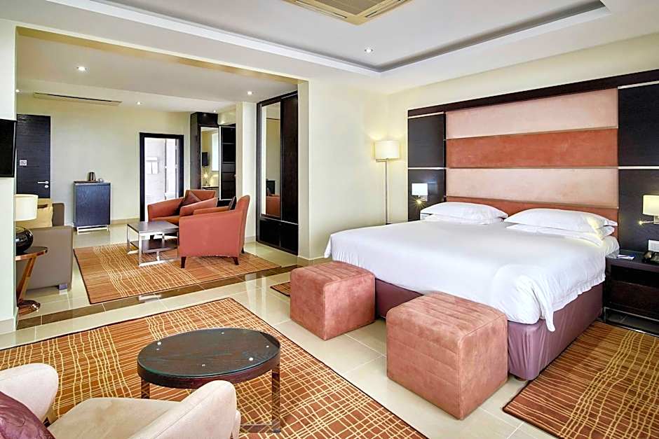 Protea Hotel by Marriott Kampala Skyz