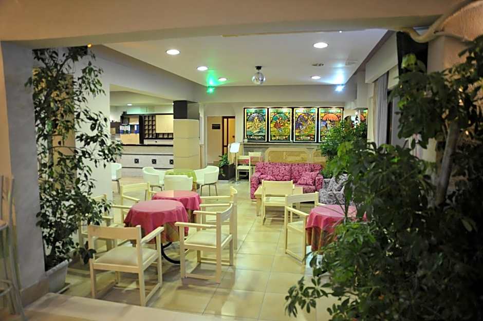 Anseli Hotel