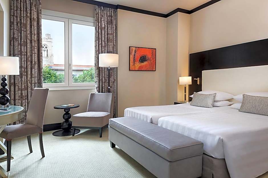Sina Villa Medici, Autograph Collection by Marriott