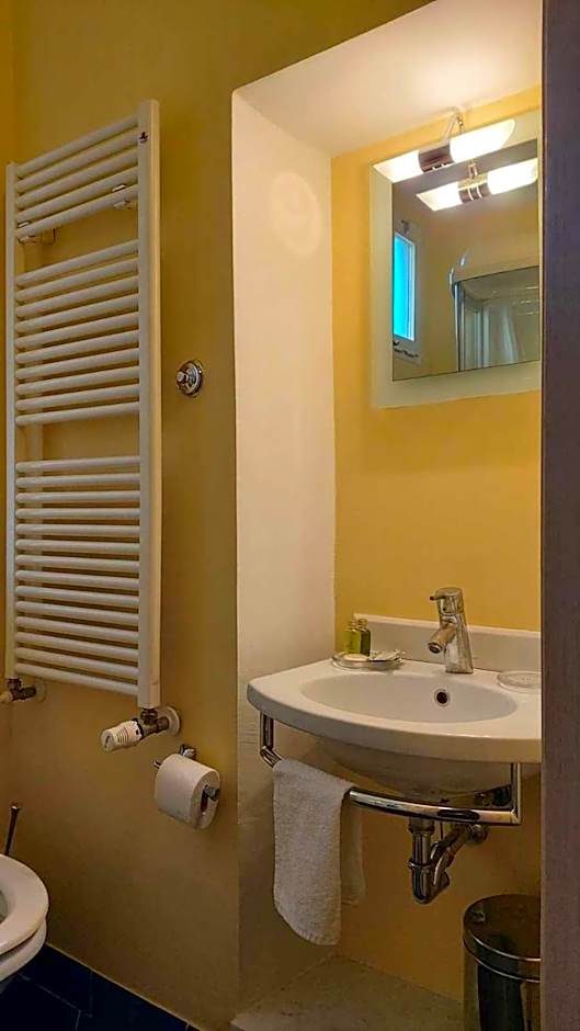 Tornabuoni La Petite Suite