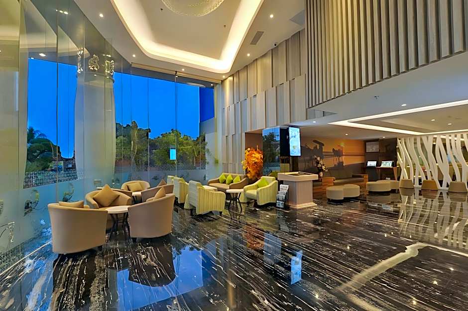 Platinum Adisucipto Hotel & Conference Center