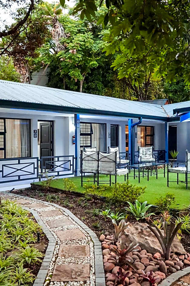 Cascades Guest Lodge