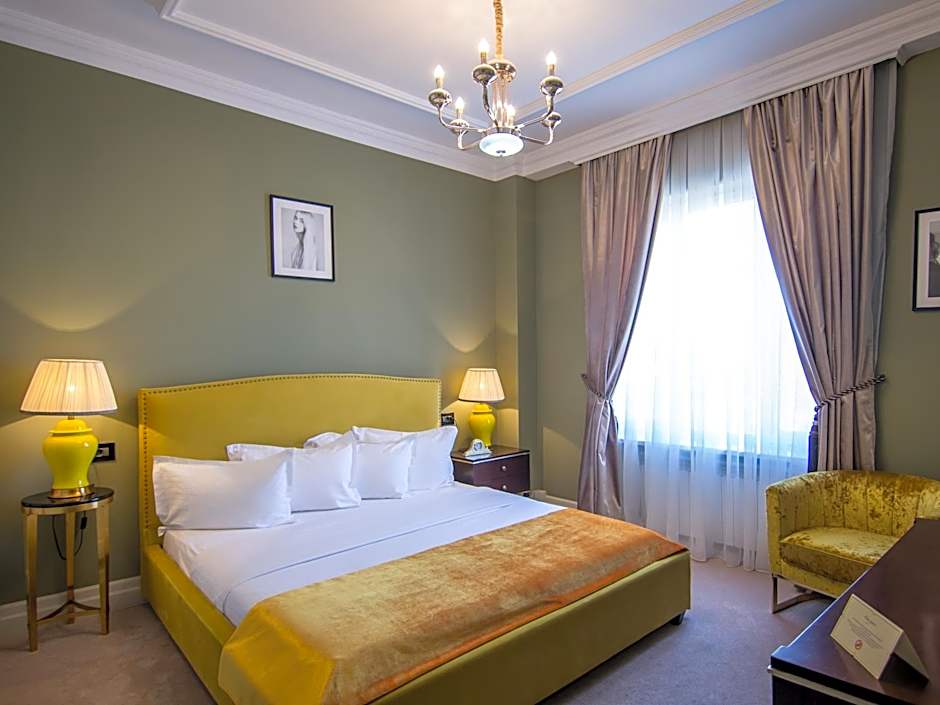 Hotel Lido by Phoenicia