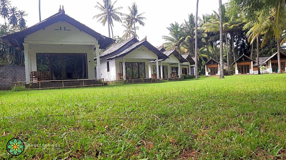 Sunset Springs Beach Retreat