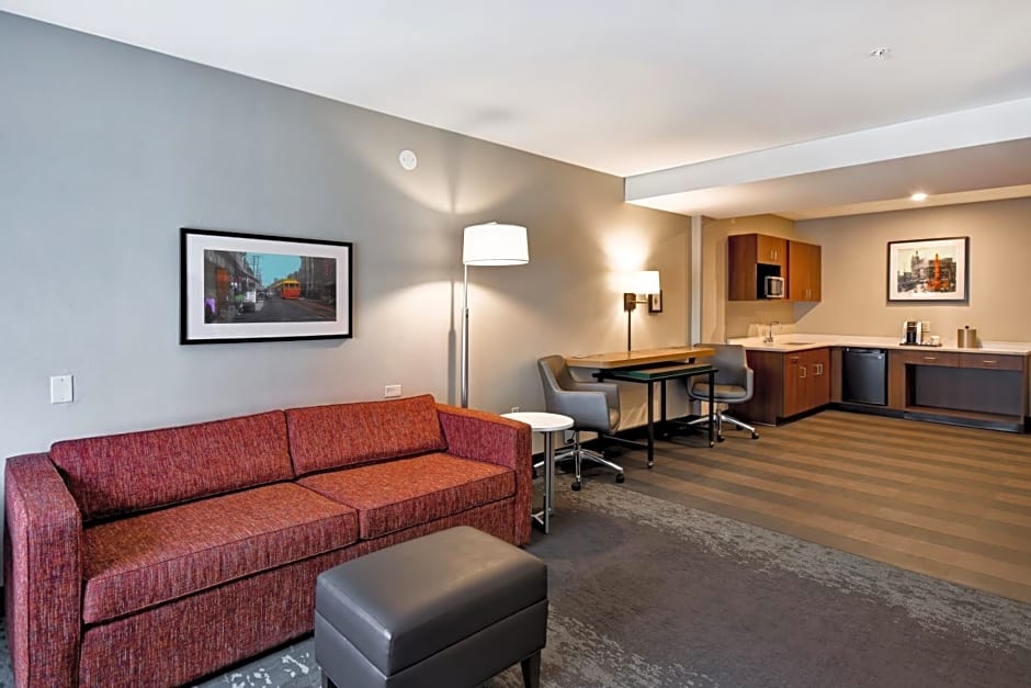 Holiday Inn - Lancaster, an IHG Hotel
