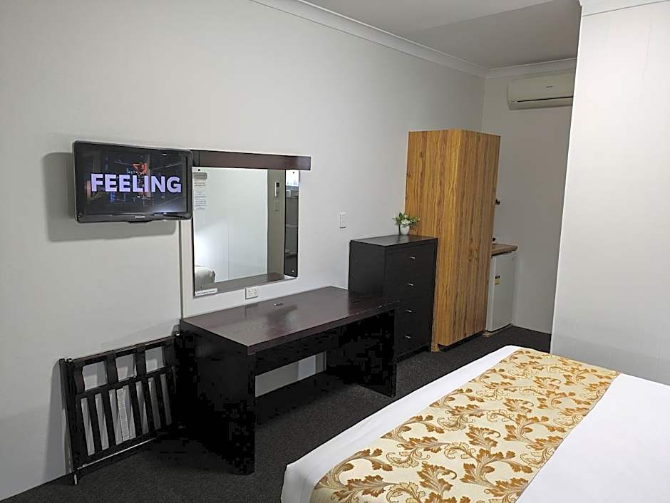 Country Lodge Motor Inn