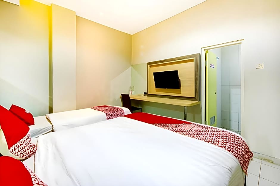 Super OYO 3746 Double Tree Guesthouse