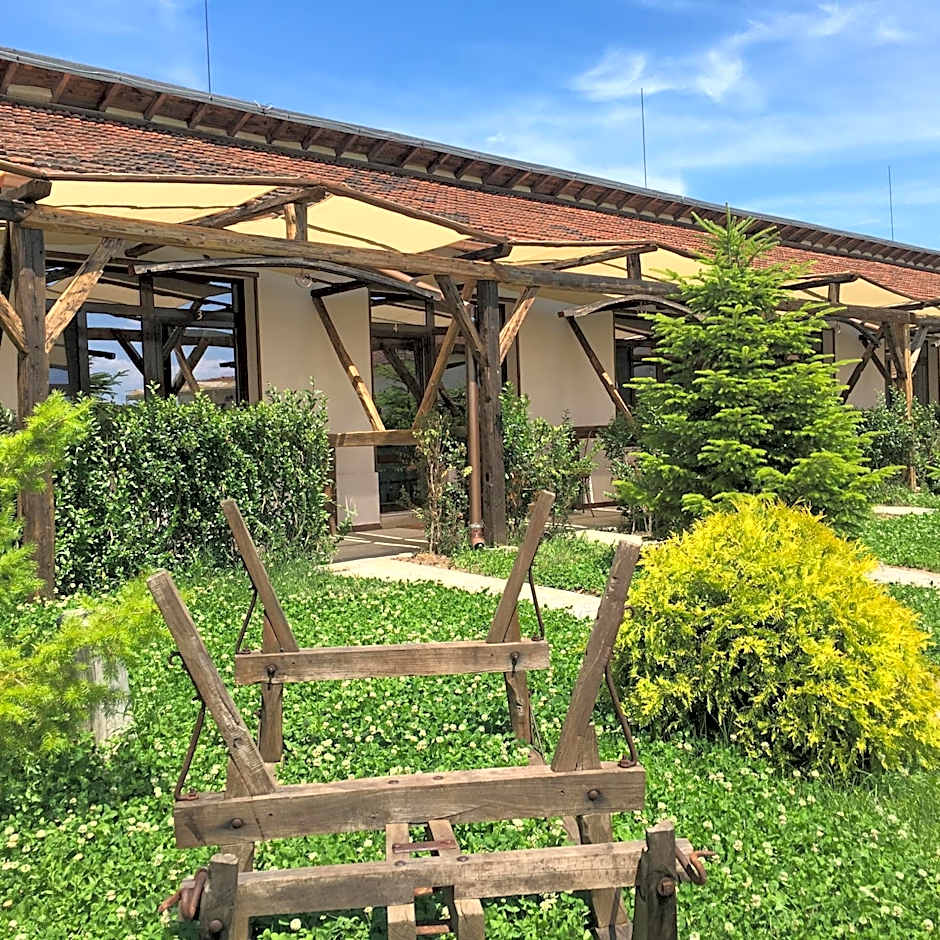 Seven Generations Winery Hotel