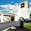 Days Inn by Wyndham Blue Springs