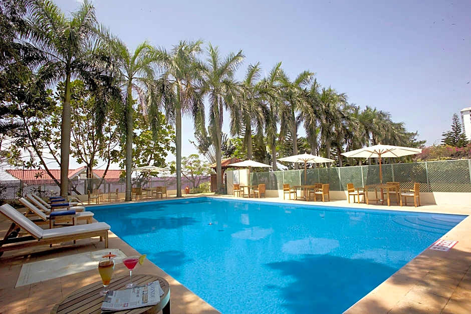 Vivanta Ernakulam, Marine Drive