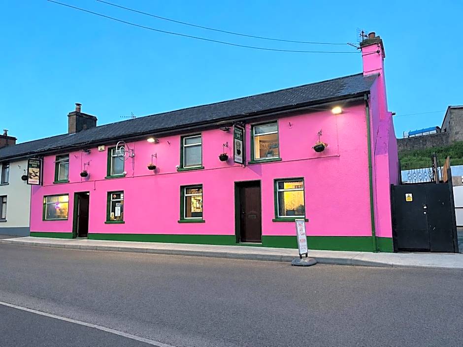 Danny's Bar & accommodation Broadford county Clare V94 E262