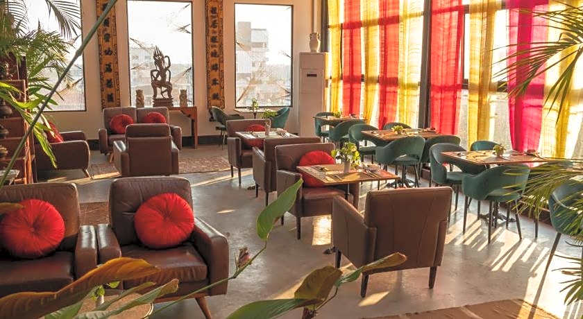 Lao Poet Hotel