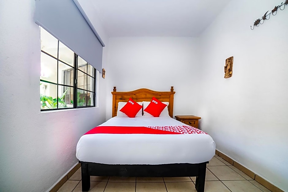 OYO Casa Banqueta Alta, Antigua Estación del Ferrocaril, Guanajuato Centro